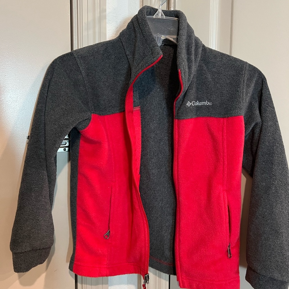Boys Columbia fleece jacket great for fall